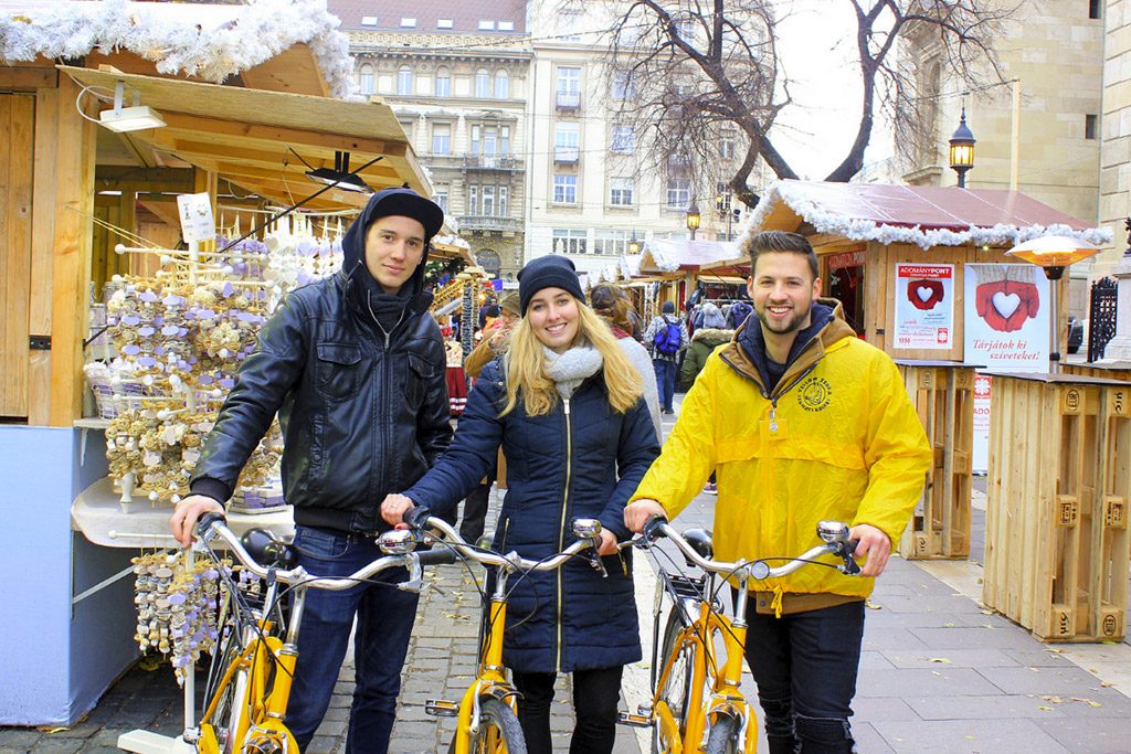 Budapest Winter Bike Tour with cafe stop